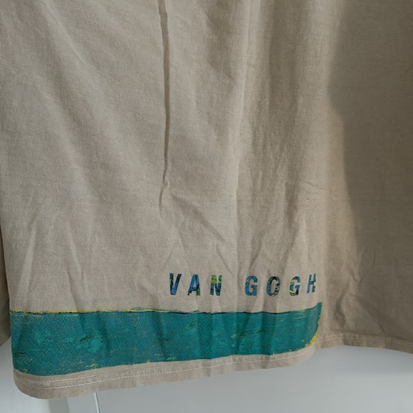 Uniqlo Long-sleeved Graphic Tee - Van Gogh graphic. Unisex, Size XL. - Picture 4 of 12